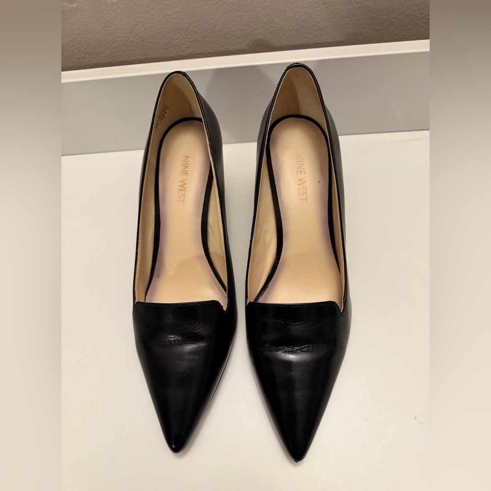 Nine West Black Pointed Toe Heels